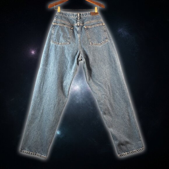 L.L. Bean Vintage Blue Straight Leg 5 Pocket Denim Jeans Women's Size 16 Reg - Picture 2 of 11